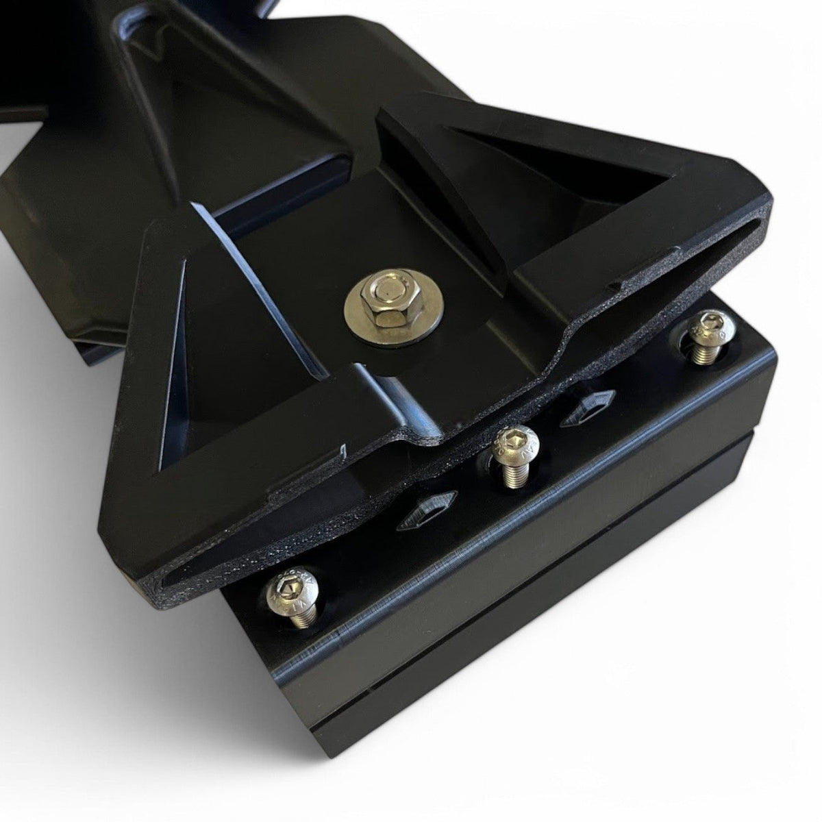 Outcamp ARB Base Rack Mount for Starlink Mini, view 3