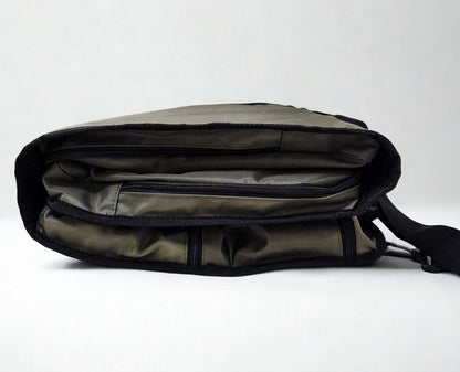 Hanging Weekend Bag, view 3
