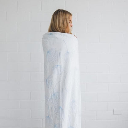 Round Beach Towel/Picnic Blanket - Daydreaming, view 5